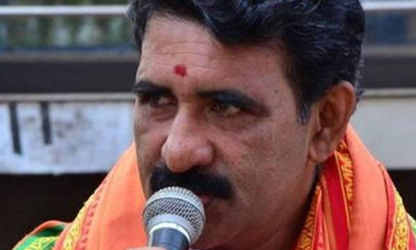 B Gopalakrishnan slams Karnataka govt over border issue